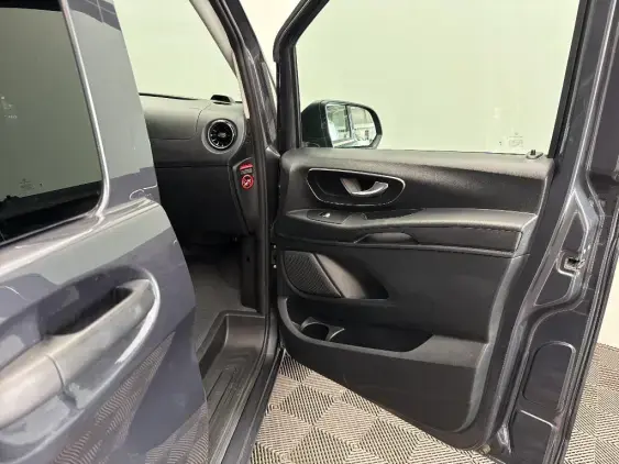 MERCEDES VITO III - voiture d'occasion - Photo 18