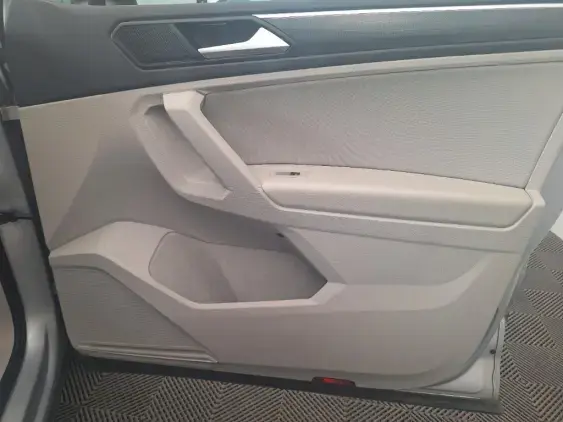 VOLKSWAGEN TIGUAN II - voiture d'occasion - Photo 20