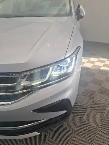 VOLKSWAGEN TIGUAN II - voiture d'occasion - Photo 22