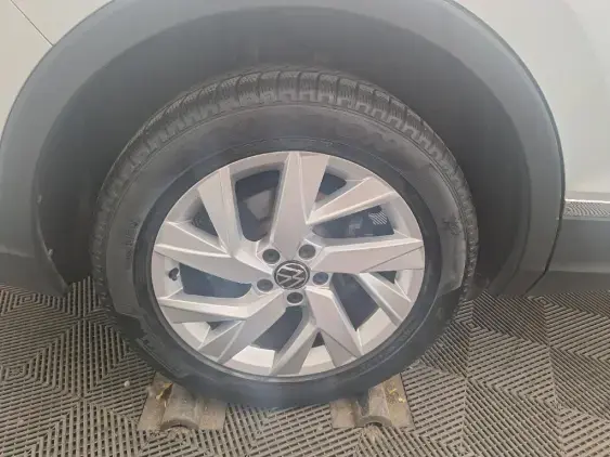 VOLKSWAGEN TIGUAN II - voiture d'occasion - Photo 25