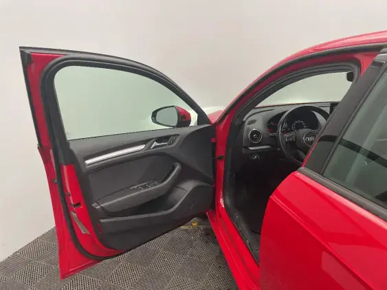 AUDI A3 SPORTBACK IV - voiture d'occasion - Photo 19