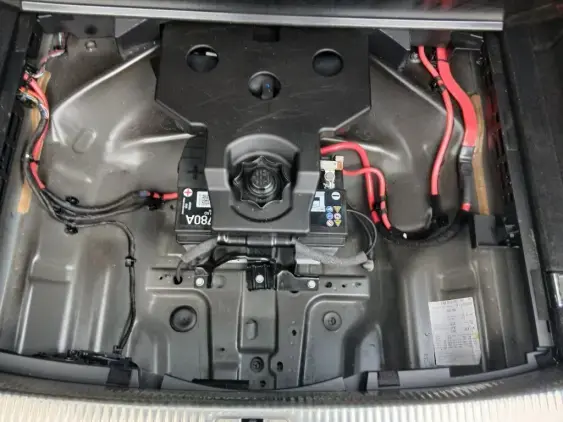 AUDI A4 AVANT V - voiture d'occasion - Photo 17