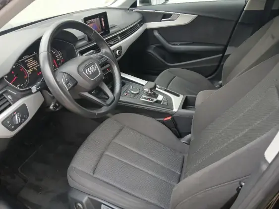 AUDI A4 AVANT V - voiture d'occasion - Photo 18