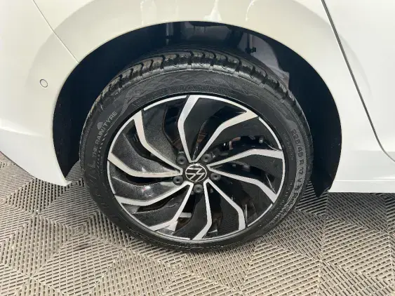 VOLKSWAGEN GOLF VIII - voiture d'occasion - Photo 24