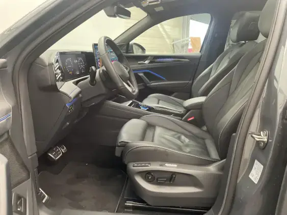 VOLKSWAGEN TIGUAN III - voiture d'occasion - Photo 17