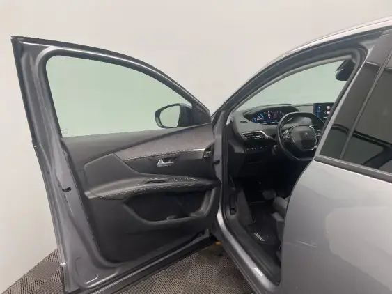 PEUGEOT 3008 II - voiture d'occasion - Photo 17