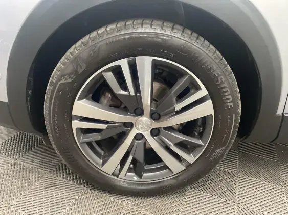 PEUGEOT 3008 II - voiture d'occasion - Photo 20