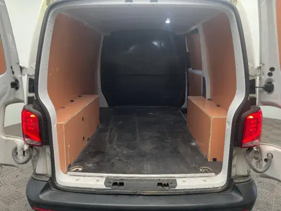 VOLKSWAGEN TRANSPORTER FG VI - voiture d'occasion - Photo 14