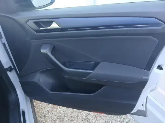 VOLKSWAGEN T-ROC - voiture d'occasion - Photo 19