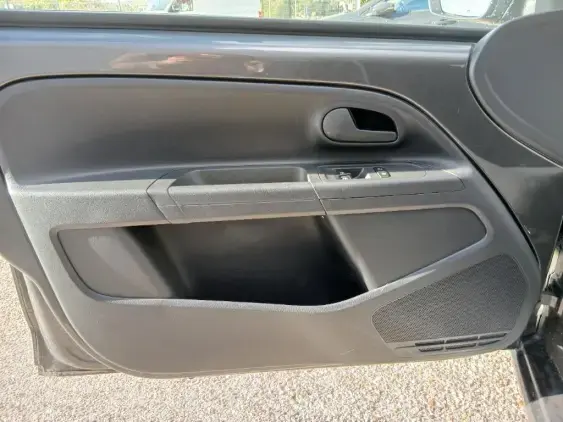 VOLKSWAGEN E-UP! II - voiture d'occasion - Photo 19