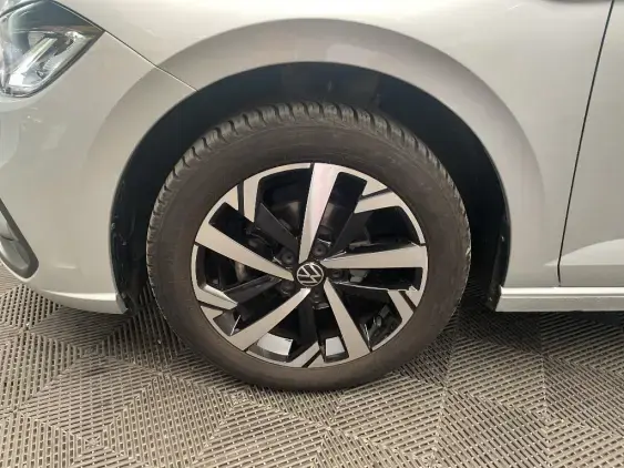 VOLKSWAGEN POLO VI - voiture d'occasion - Photo 20