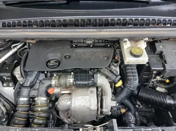 PEUGEOT 3008 - voiture d'occasion - Photo 21