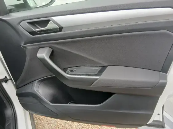 VOLKSWAGEN T-ROC - voiture d'occasion - Photo 20