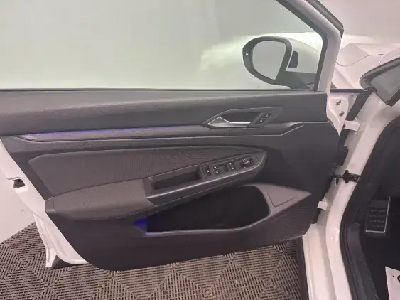 VOLKSWAGEN GOLF VIII - voiture d'occasion - Photo 19