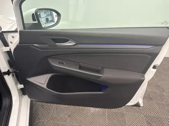 VOLKSWAGEN GOLF VIII - voiture d'occasion - Photo 20