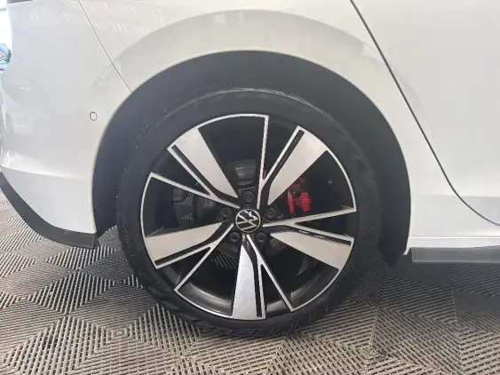 VOLKSWAGEN GOLF VIII - voiture d'occasion - Photo 25