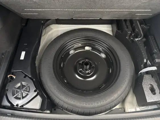 VOLKSWAGEN TIGUAN III - voiture d'occasion - Photo 17