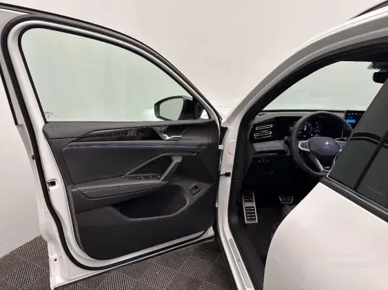 VOLKSWAGEN TIGUAN III - voiture d'occasion - Photo 19