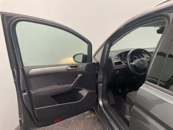 VOLKSWAGEN TOURAN III - voiture d'occasion - Photo 17