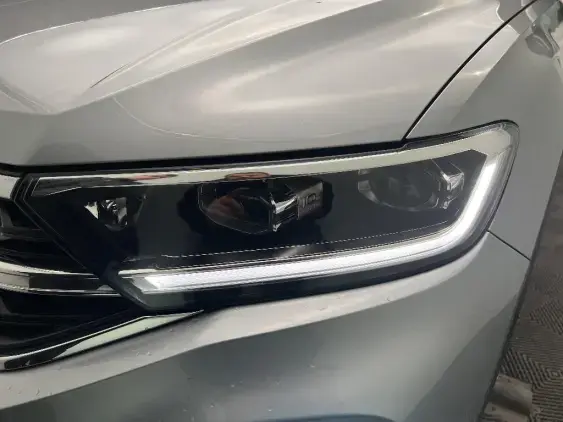 VOLKSWAGEN T-ROC - voiture d'occasion - Photo 22