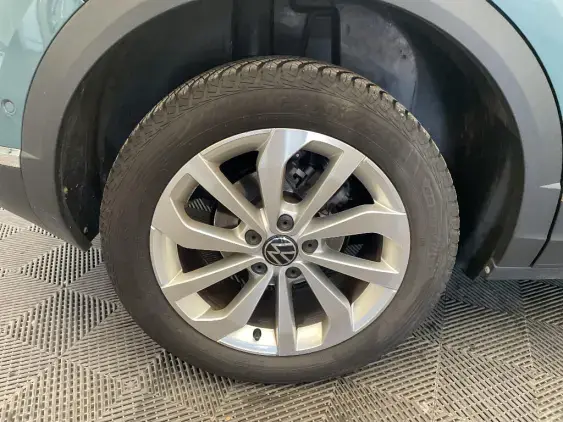 VOLKSWAGEN T-ROC - voiture d'occasion - Photo 23