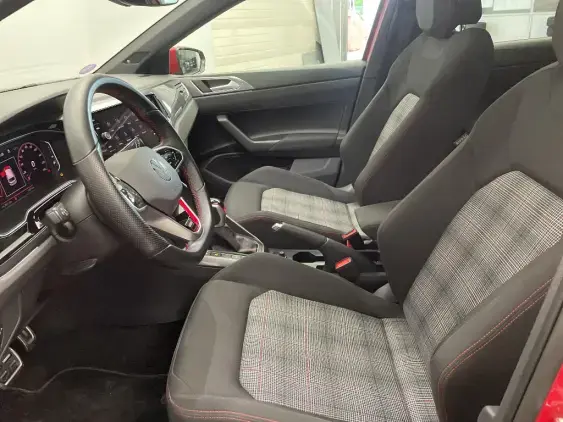 VOLKSWAGEN POLO VI - voiture d'occasion - Photo 18