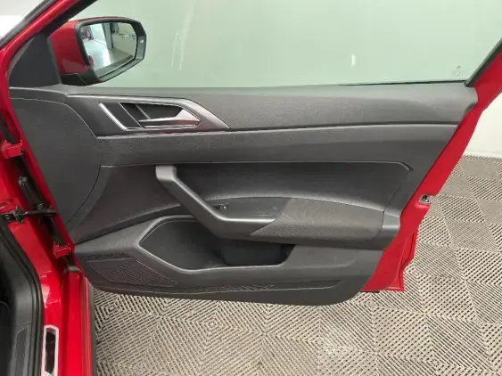 VOLKSWAGEN POLO VI - voiture d'occasion - Photo 20