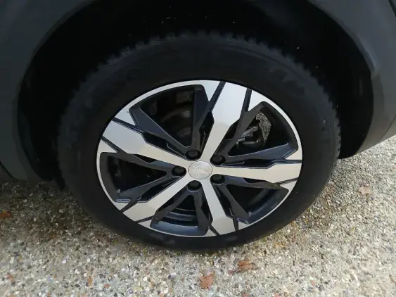 PEUGEOT 3008 II - voiture d'occasion - Photo 24