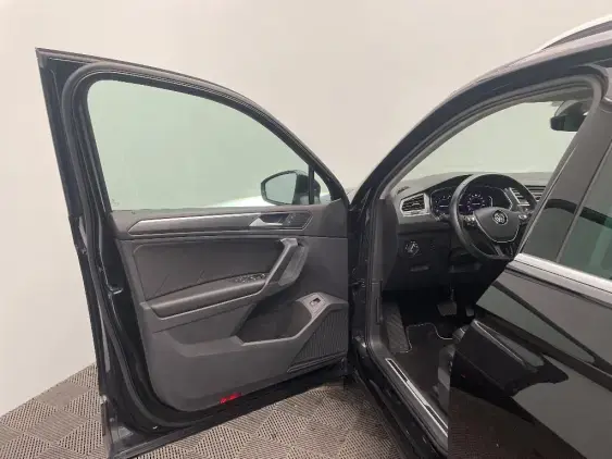 VOLKSWAGEN TIGUAN II - voiture d'occasion - Photo 18