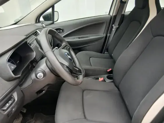 RENAULT ZOE - voiture d'occasion - Photo 17