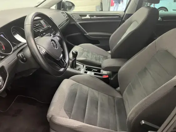 VOLKSWAGEN GOLF VII - voiture d'occasion - Photo 17