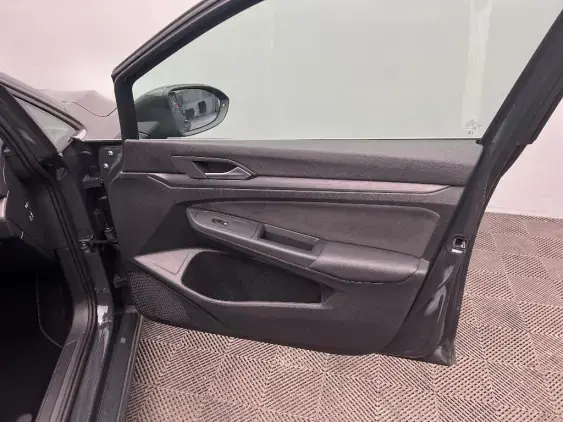 VOLKSWAGEN GOLF VIII - voiture d'occasion - Photo 20