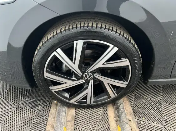 VOLKSWAGEN GOLF VIII - voiture d'occasion - Photo 23