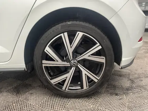 VOLKSWAGEN POLO VI - voiture d'occasion - Photo 23