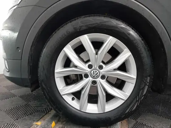 VOLKSWAGEN TIGUAN II - voiture d'occasion - Photo 23
