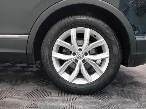 VOLKSWAGEN TIGUAN II - voiture d'occasion - Photo 24