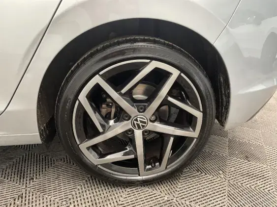 VOLKSWAGEN GOLF VIII - voiture d'occasion - Photo 23