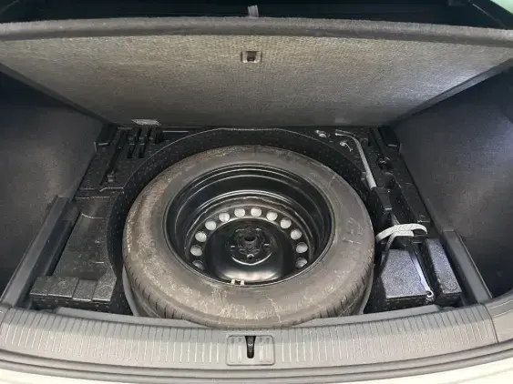 VOLKSWAGEN TIGUAN II - voiture d'occasion - Photo 17