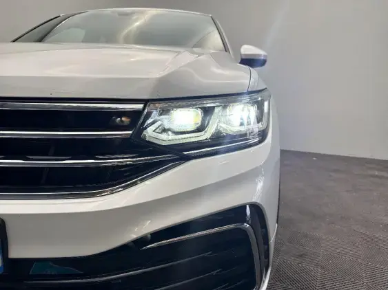 VOLKSWAGEN TIGUAN II - voiture d'occasion - Photo 22