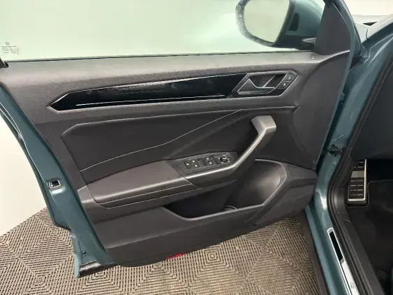 VOLKSWAGEN T-ROC - voiture d'occasion - Photo 19