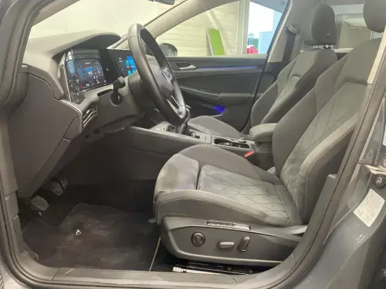 VOLKSWAGEN GOLF VIII - voiture d'occasion - Photo 17