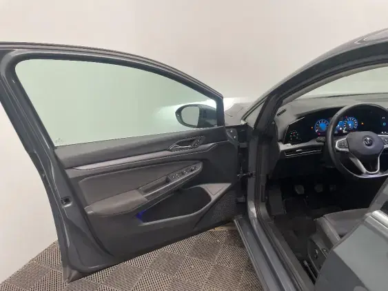 VOLKSWAGEN GOLF VIII - voiture d'occasion - Photo 18