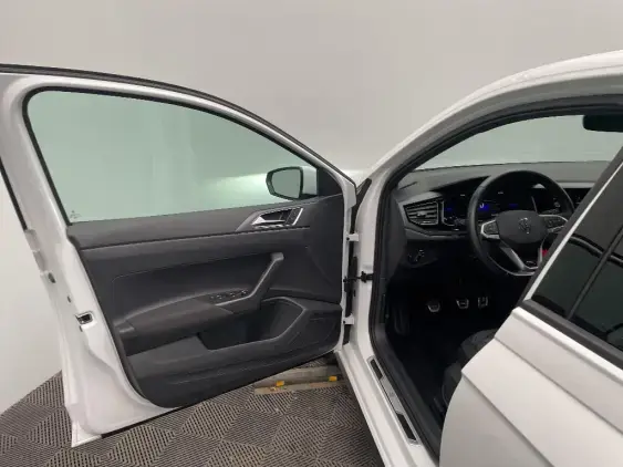 VOLKSWAGEN POLO VI - voiture d'occasion - Photo 16