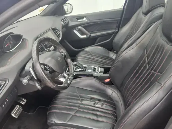 PEUGEOT 308 II - voiture d'occasion - Photo 18