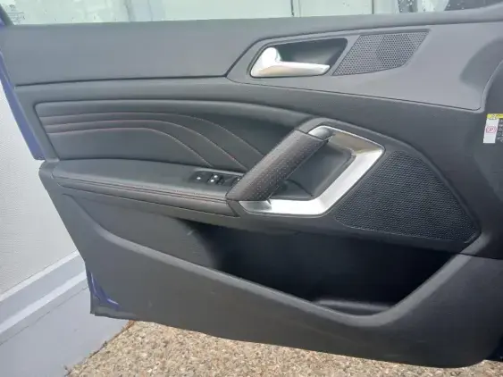 PEUGEOT 308 II - voiture d'occasion - Photo 19