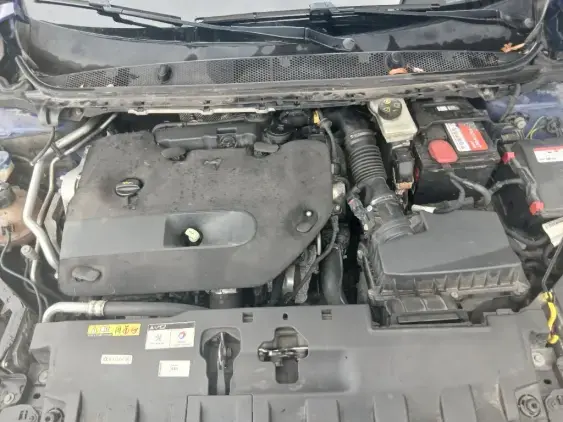 PEUGEOT 308 II - voiture d'occasion - Photo 21