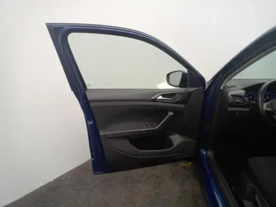 VOLKSWAGEN T-CROSS - voiture d'occasion - Photo 19