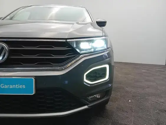 VOLKSWAGEN T-ROC - voiture d'occasion - Photo 22