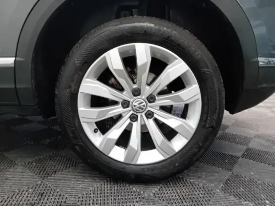 VOLKSWAGEN T-ROC - voiture d'occasion - Photo 24