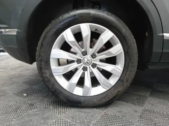 VOLKSWAGEN T-ROC - voiture d'occasion - Photo 25